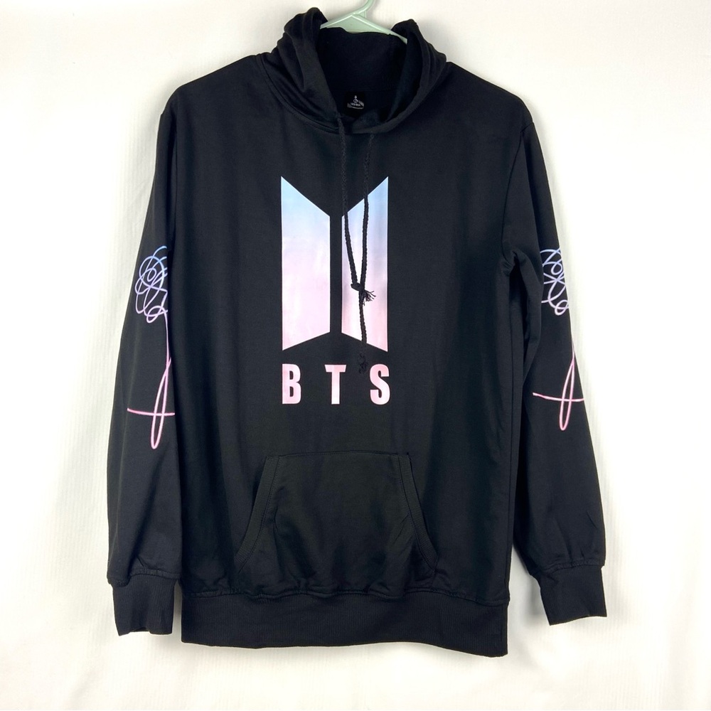 BTS Kpop Lightweight Hooded Sweatshirt Size Small